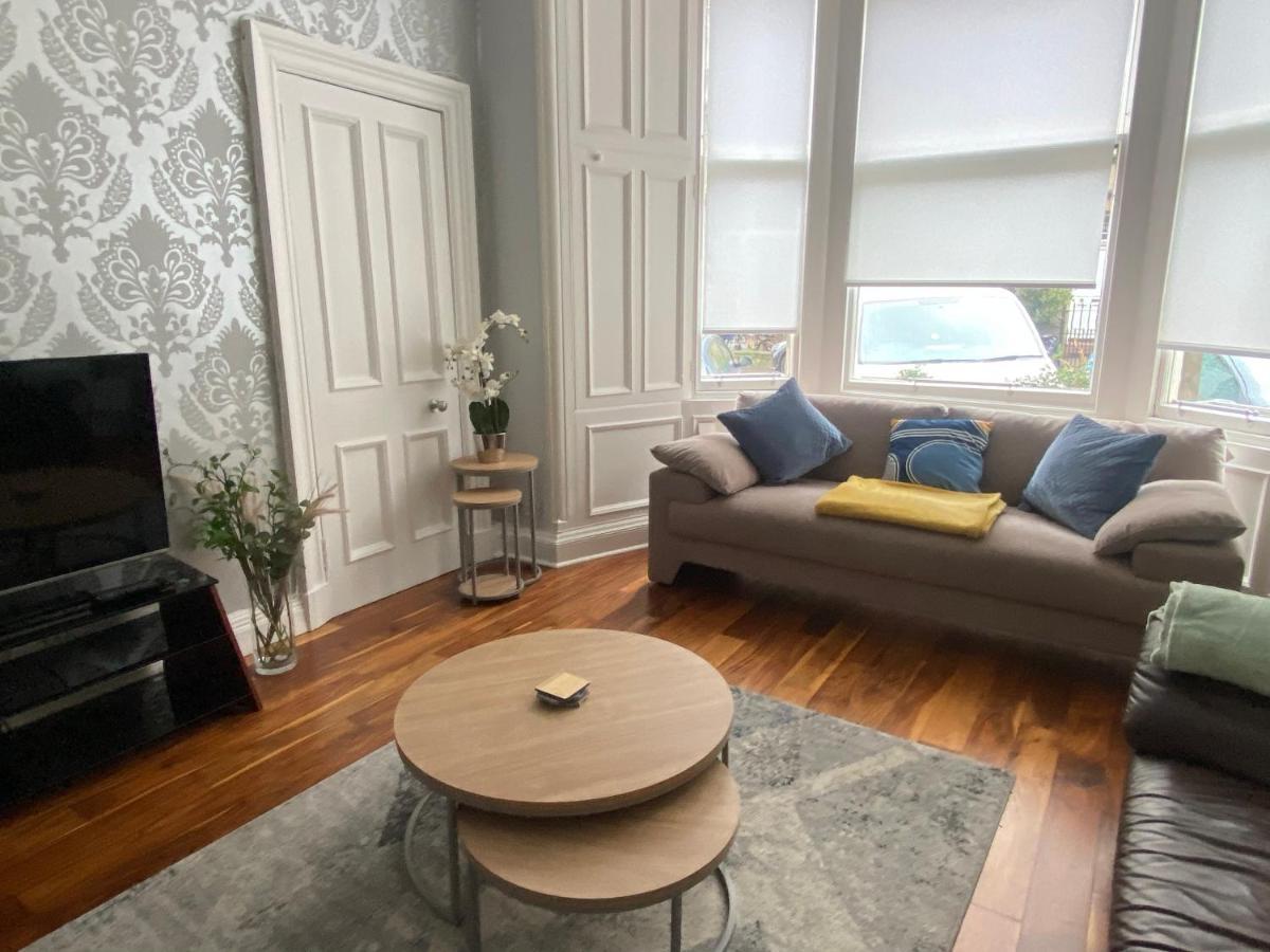 Lovely Main Door 2 Bed Apartment Edimburgo Exterior foto